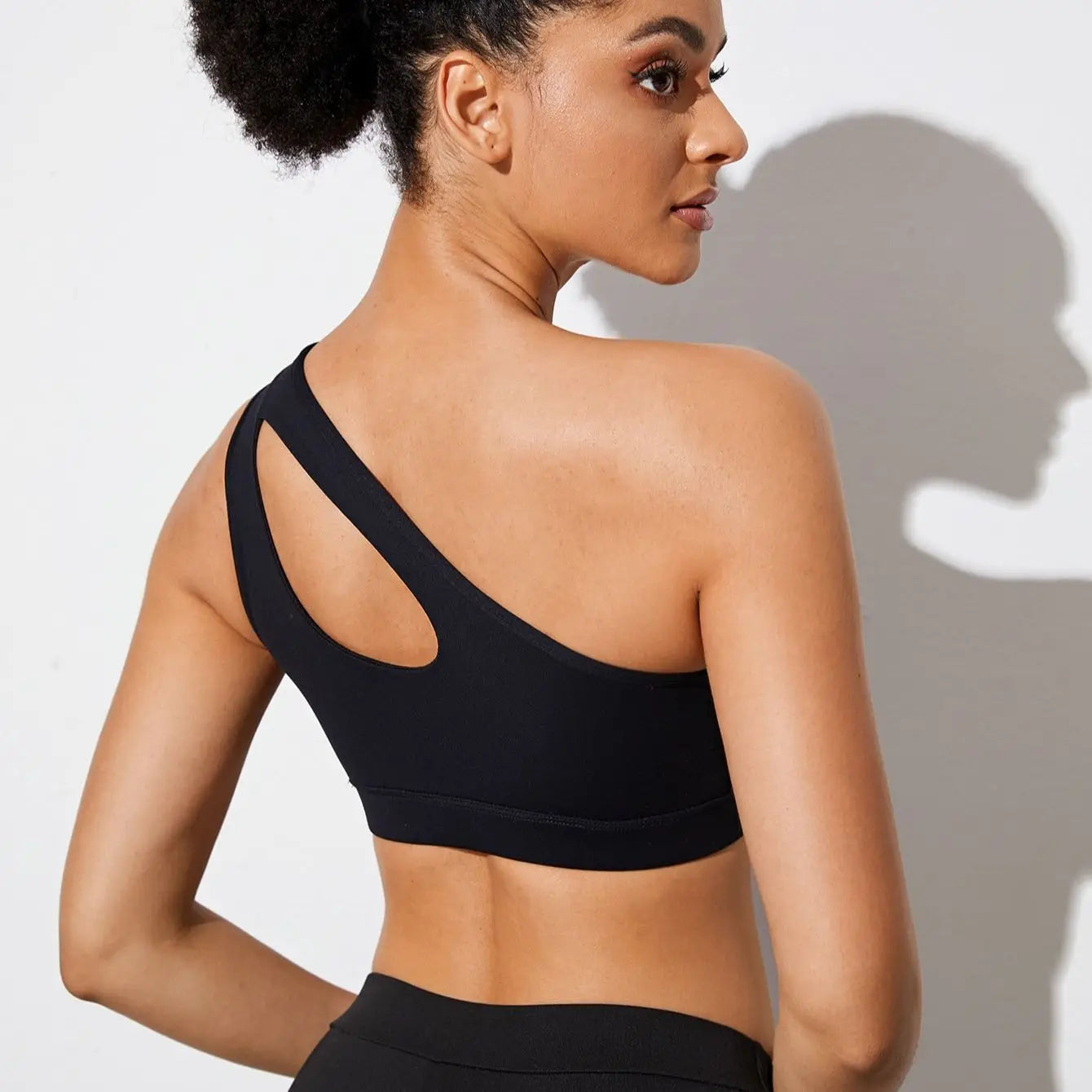 Bold Move One-Shoulder Sports Bra
